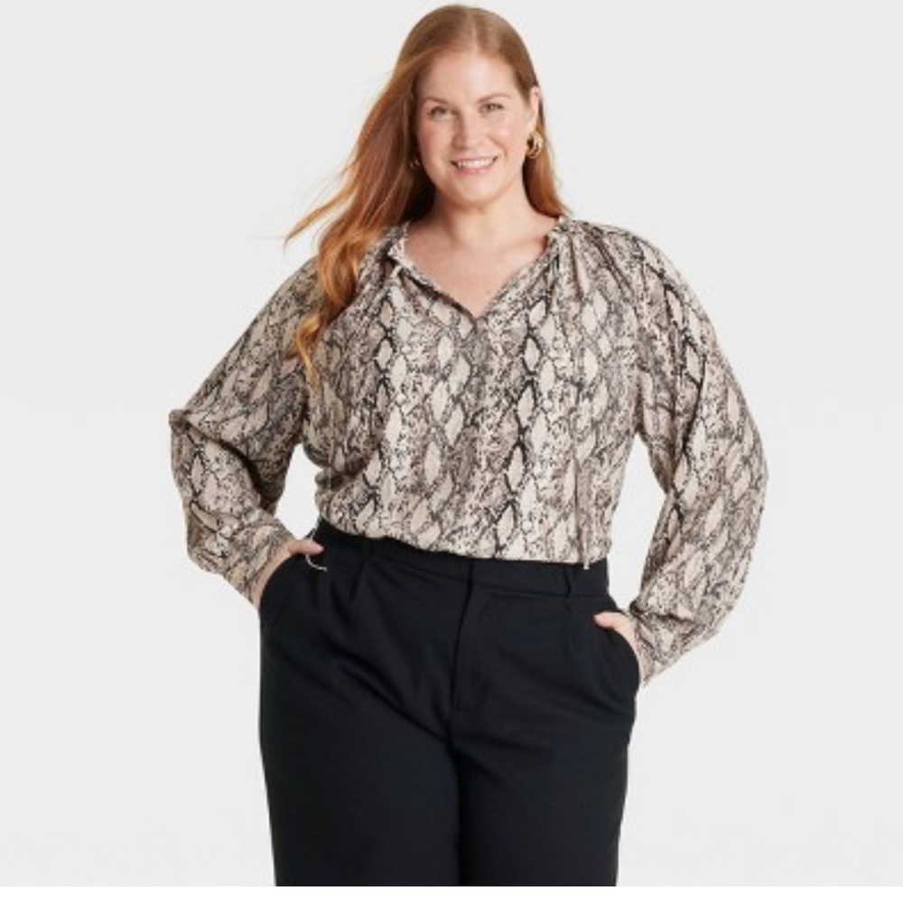 Ava & Viv Women’s Long Sleeve Snake Print Blouse Size XXL